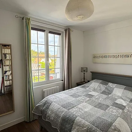 Apartmán Lumineux Avec 2 Au Coeur De Merville-franceville - Fr-1-465-111