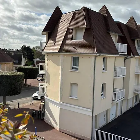 Lumineux Avec 2 Au Cœur De Merville-franceville - Fr-1-465-111 Appartement Merville-Franceville-Plage