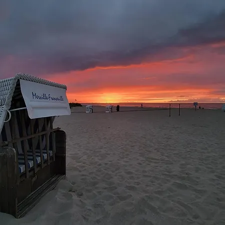 Lumineux Avec 2 Au Coeur De Merville-franceville - Fr-1-465-111 *